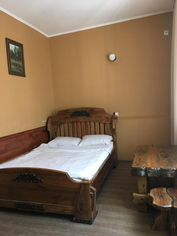 Міні-Готель Нептун Rivne Extérieur photo